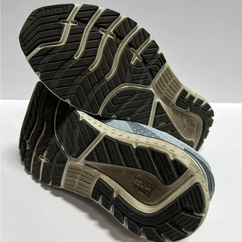 Brooks Women's Glycerin 18 Running Shoes Blue, Size 10.5 B